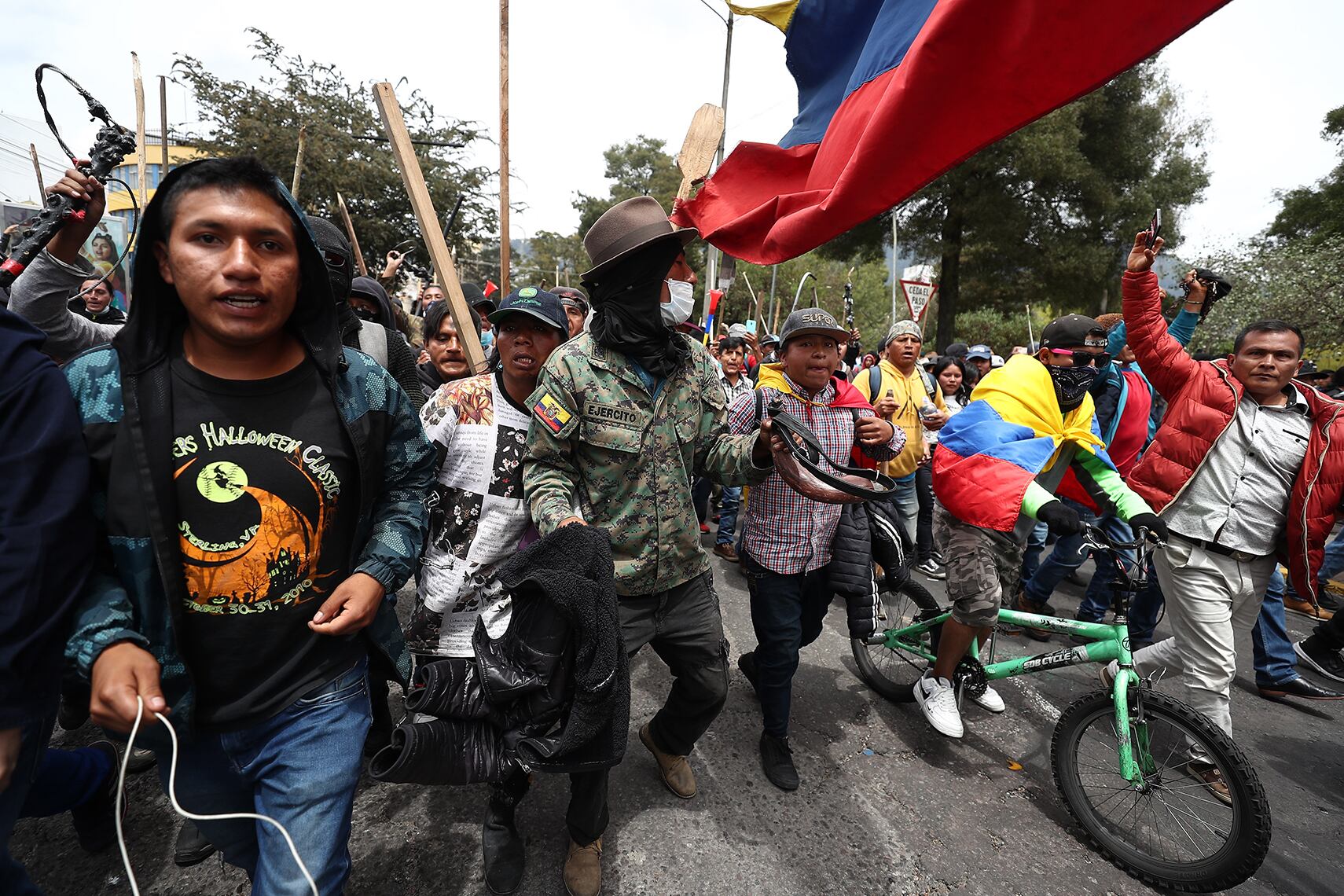 Las protestas de grupos indígenas jaquean al gobierno de Moreno.