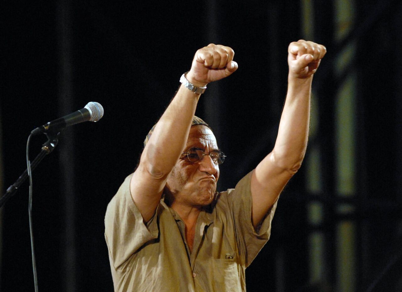 En broma y en serio, el Negro Fontova siempre estuvo cerca de la política.