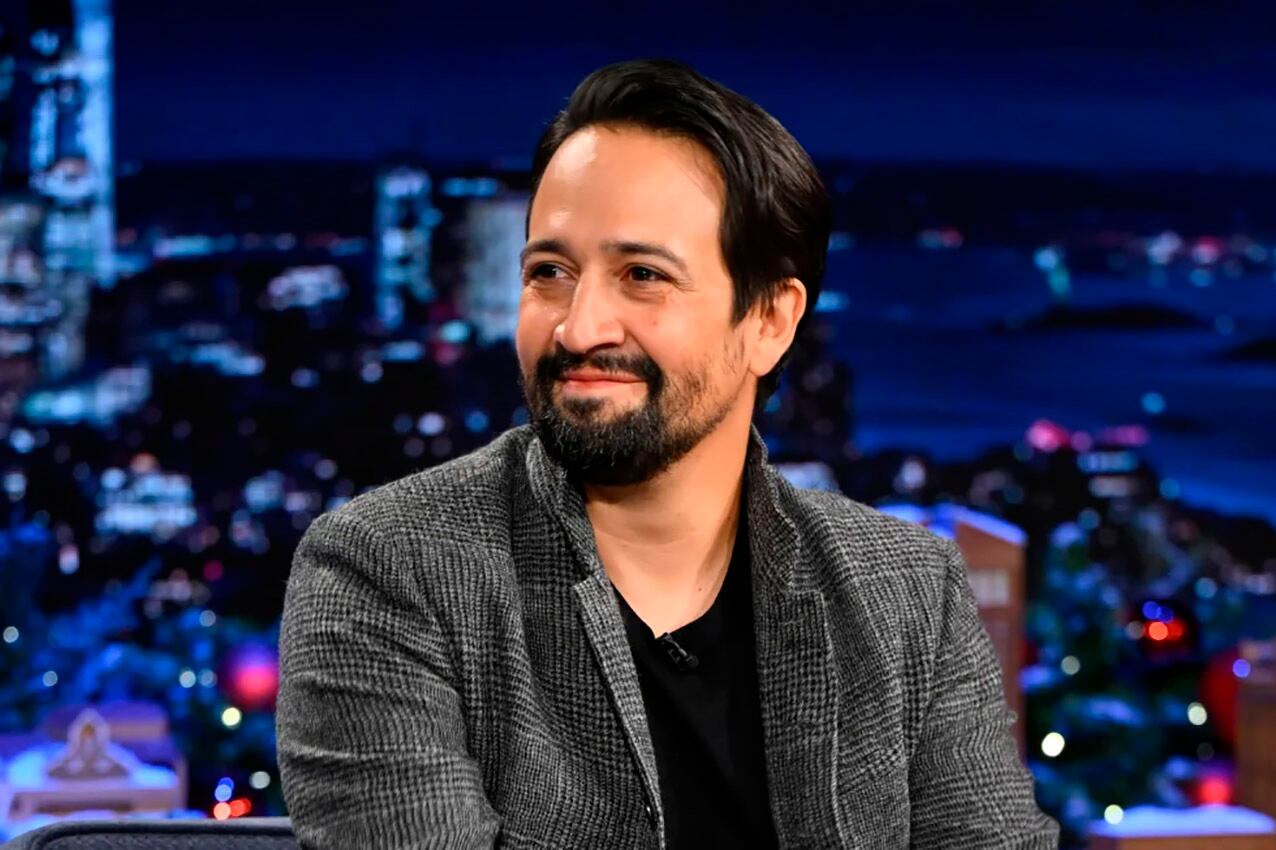 Lin-Manuel Miranda está casado con su novia de la secundaria y tienen dos hijos.