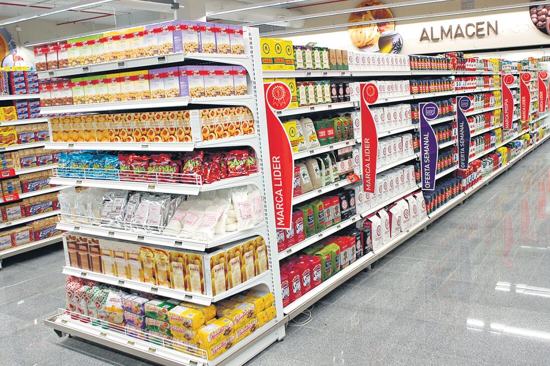 La canasta básica de bienes y servicios que define la línea de pobreza ascendió a 14.620 pesos.