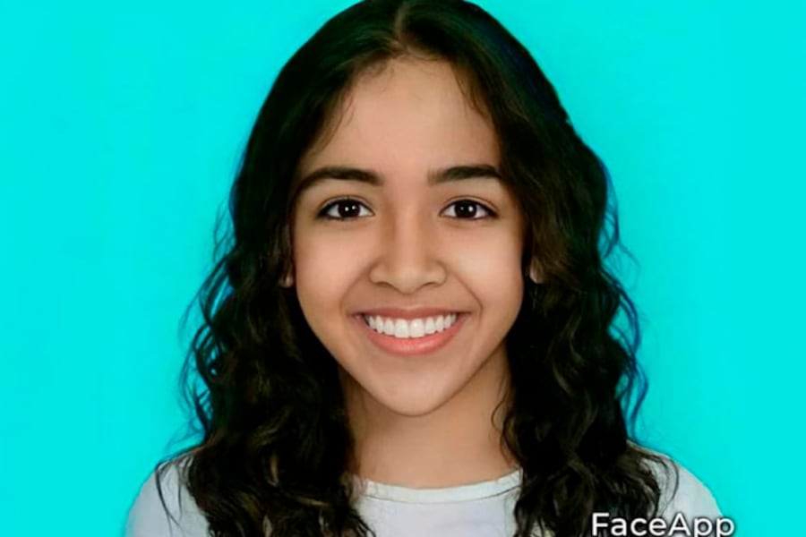 Así es la imagen creada por la aplicación FaceApp de cómo se vería hoy Sofía Herrera.