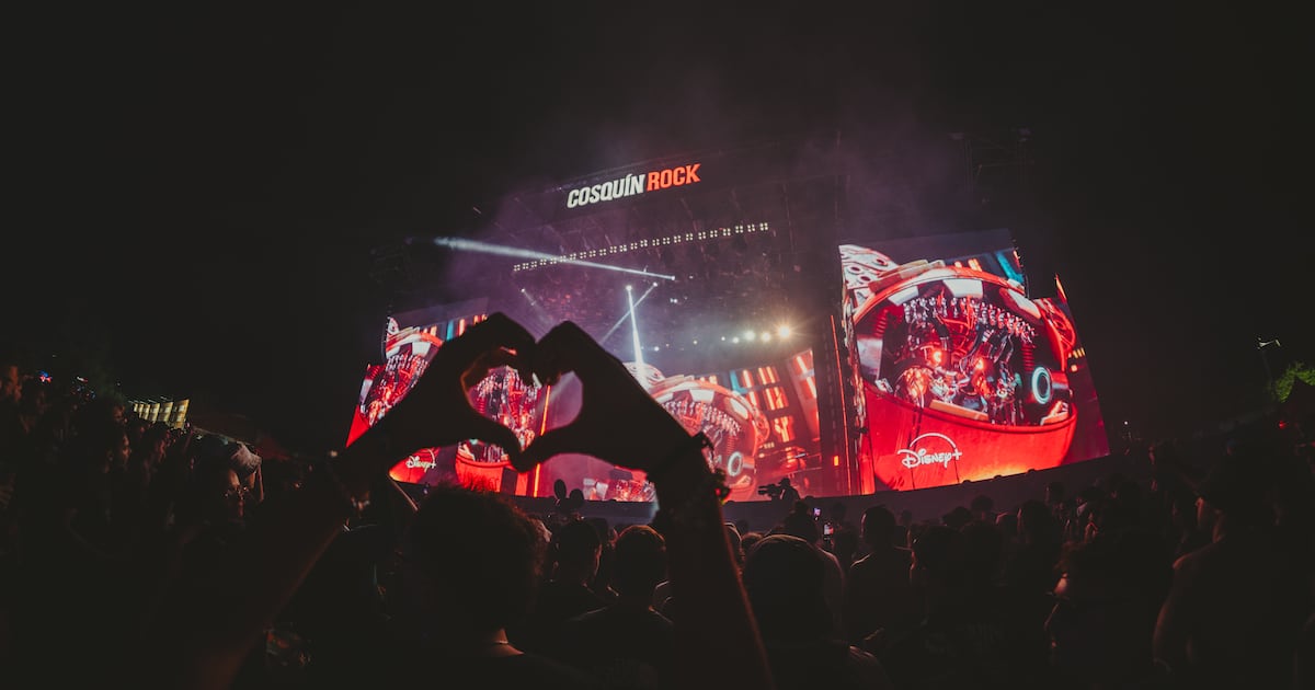 Cosquín Rock celebra su 25° edición con grandes artistas y sorpresas 2 MJSTEZDGHEZDONBVHFTGGZJZHE