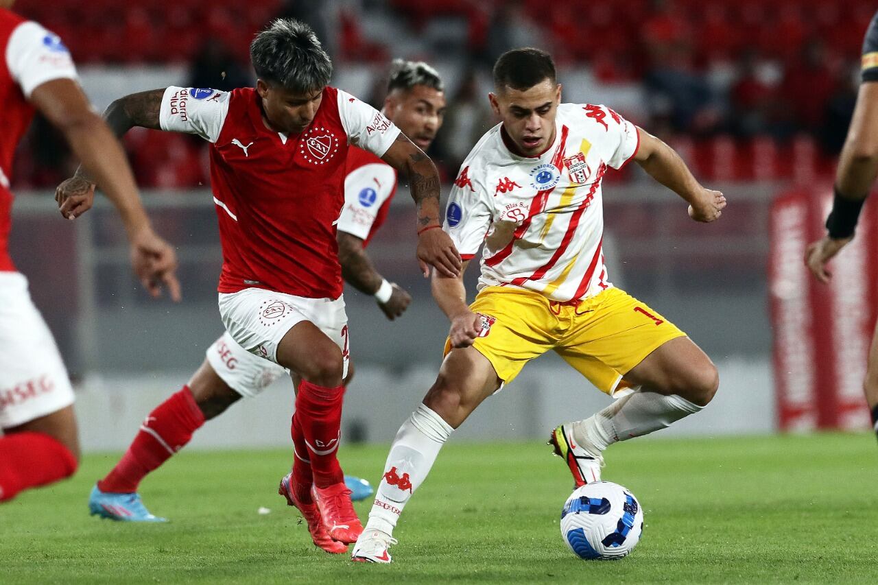 La victoria llegó en el segundo tiempo.