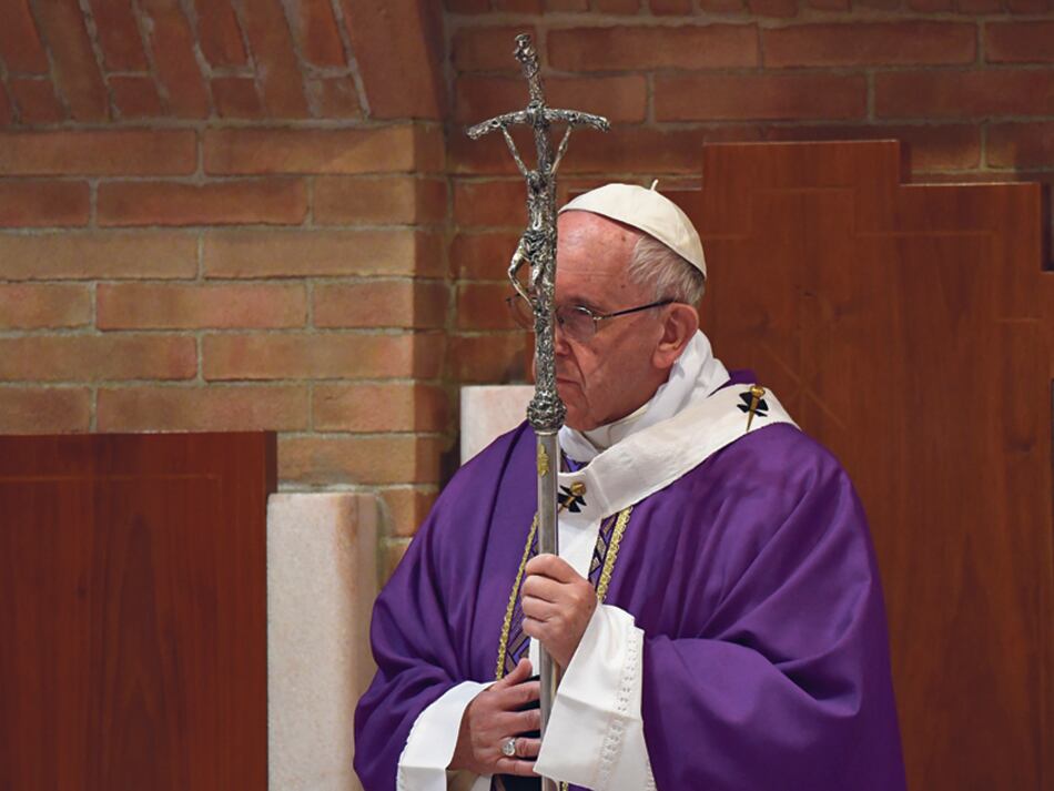 “El papa Bergoglio ha comenzado muy bien una reforma del gobierno de la Iglesia”, dice Accattoli.