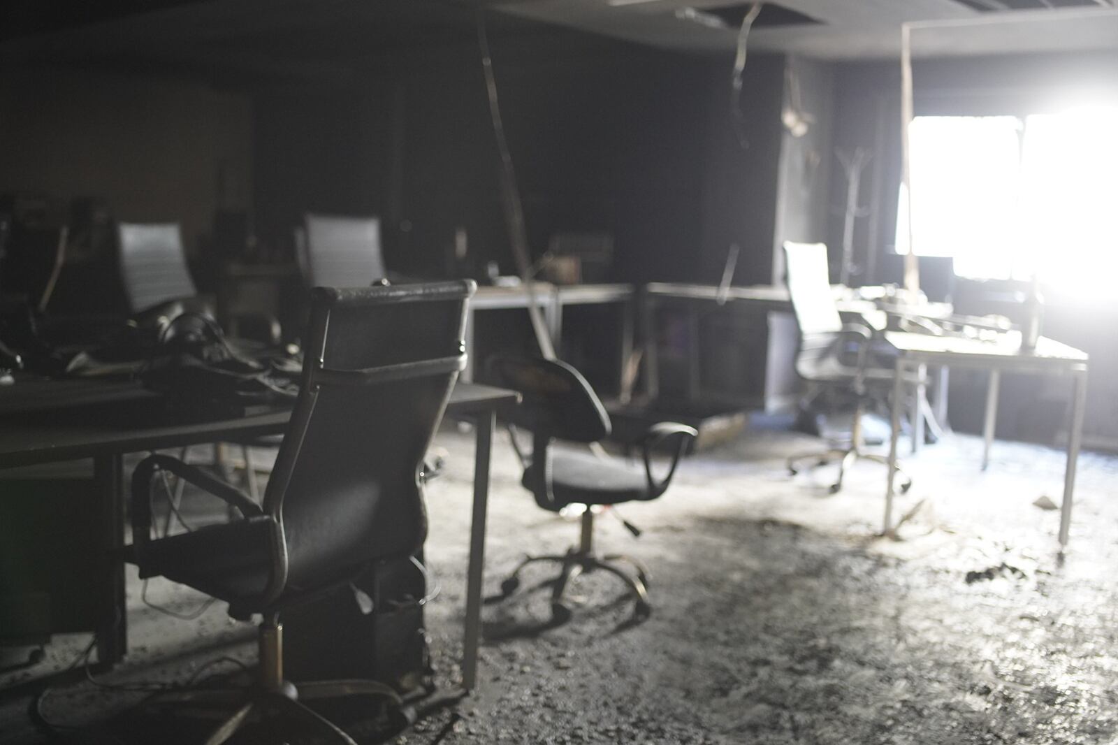 La redacción de Anfibia se incendió por completo.