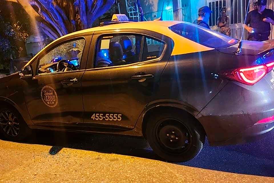 Un pasajero lo llevó hasta su destino fatal, en Flammarion y Lamadrid.