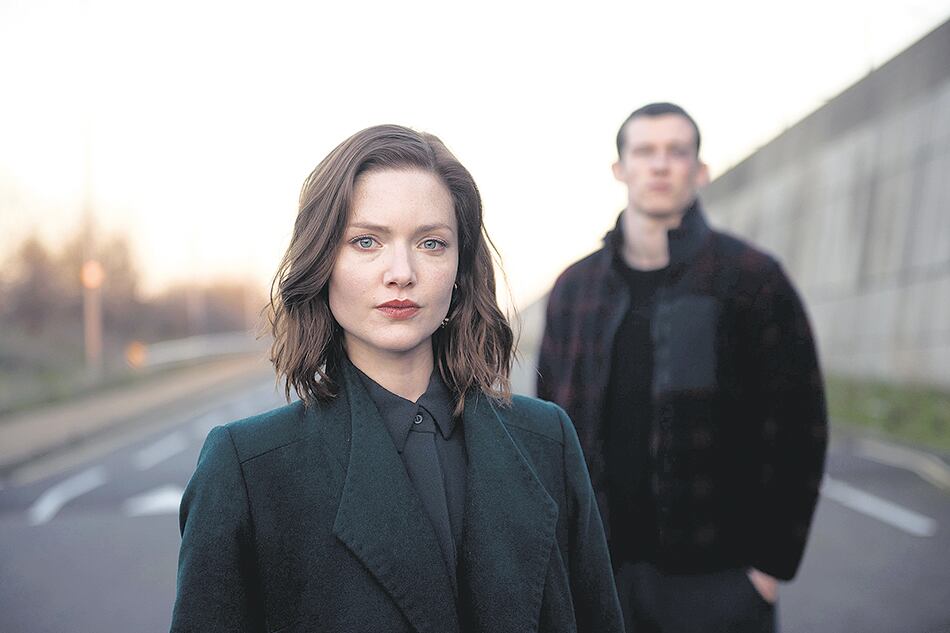 El interés por indagar sobre la postverdad está al mismo nivel que la narración.