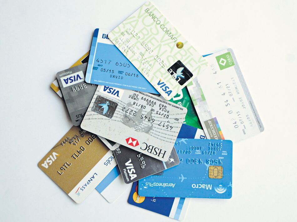 En cuatro años, las comisiones por tarjeta de crédito deberían caer a 1,8 por ciento y por débito, a 0,8.