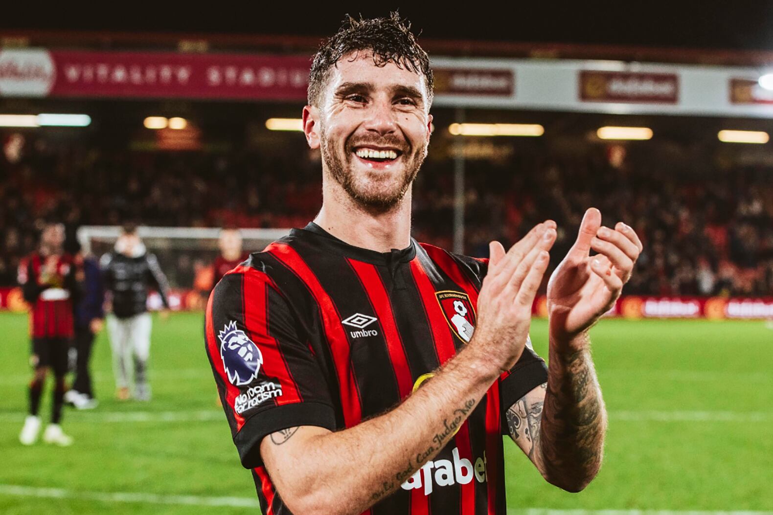 Senesi, figura del Bournemouth inglés