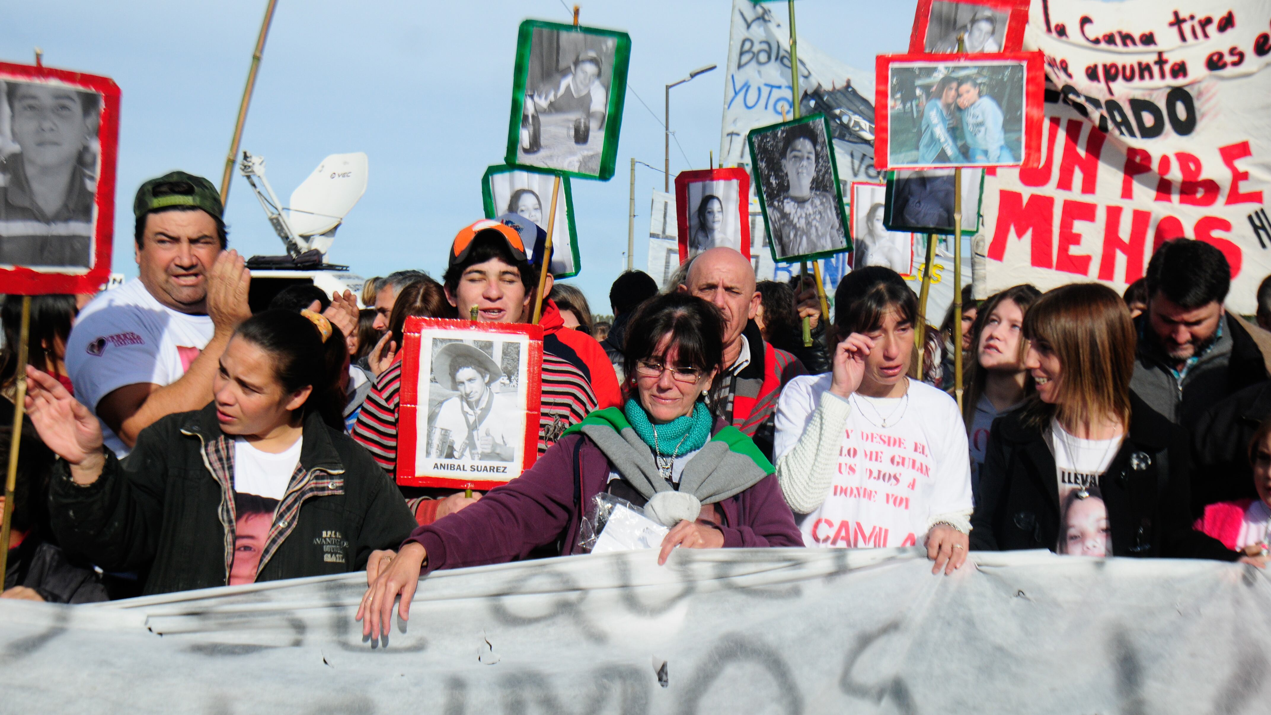 El reclamo de justicia por las cuatro víctimas mortales y por la única sobreviviente.