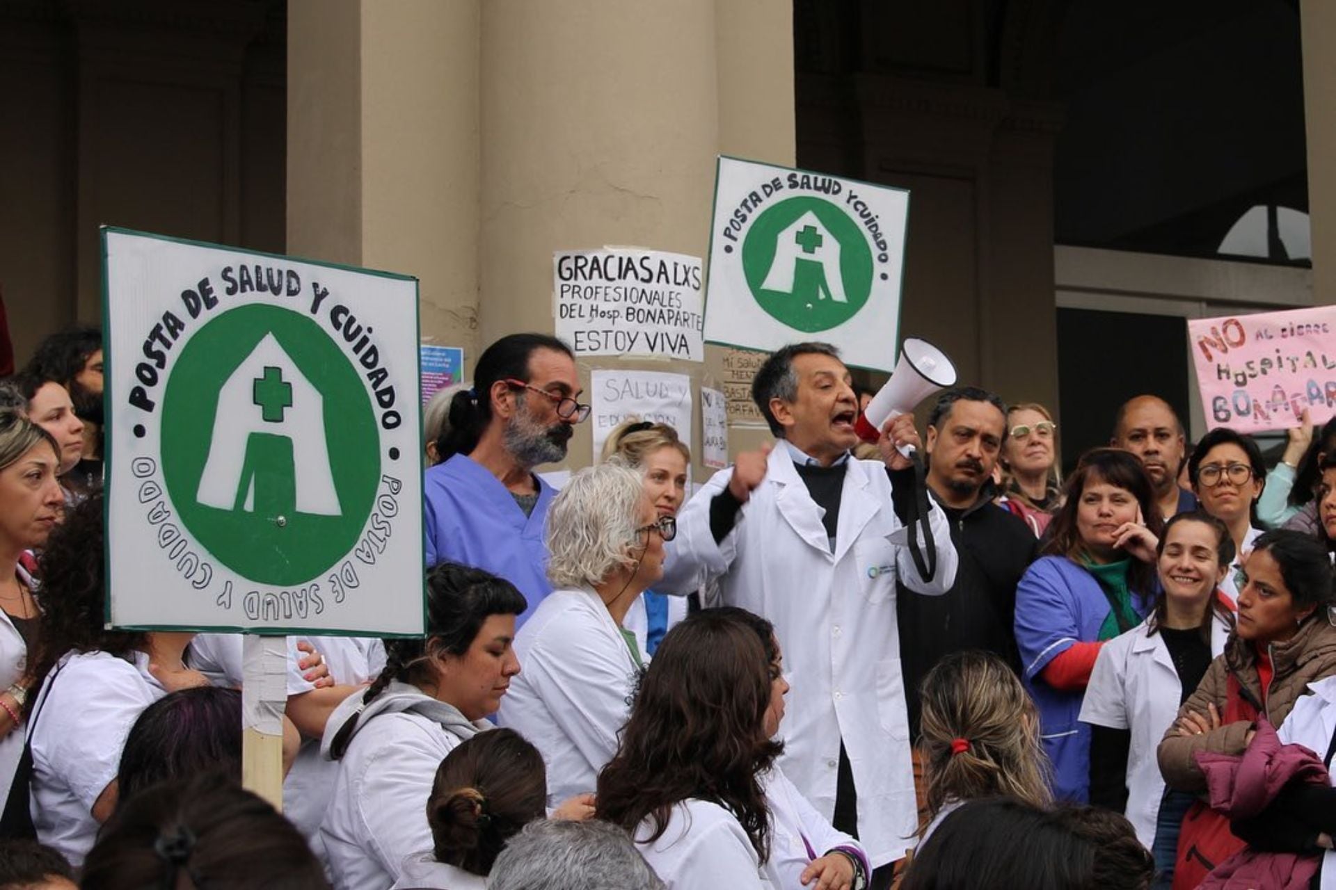 El Gobierno quiere cerrar el hospital Laura Bonaparte