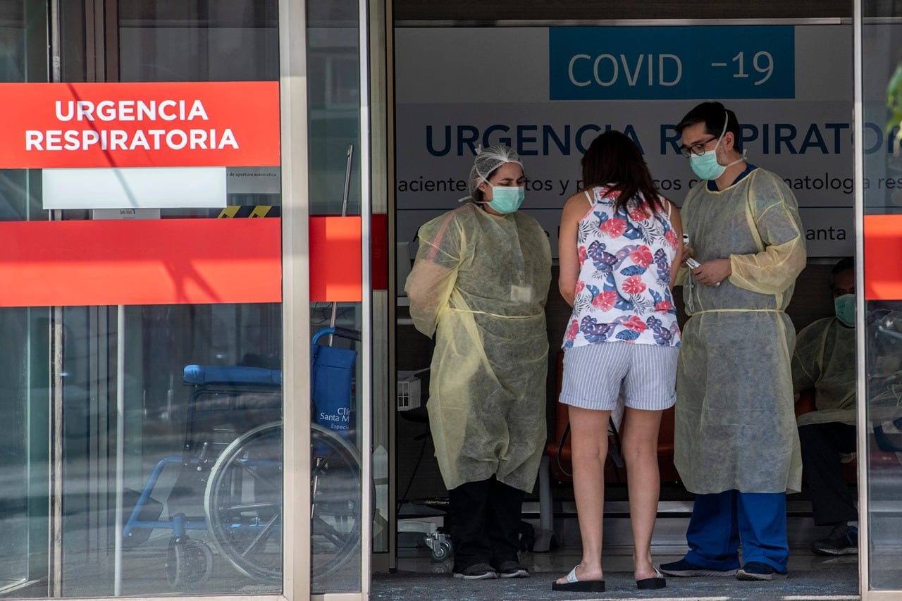 En Chile se reportaron 310 nuevos casos de contagios, elevando el número a 2449.