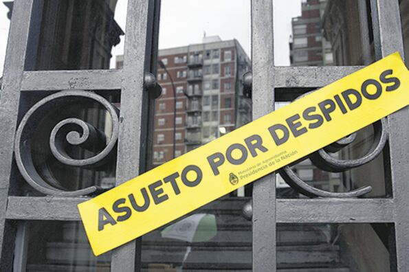 Organismos y empresas estatales le sumaron dramatismo a la crisis del empleo derivada del ajuste.