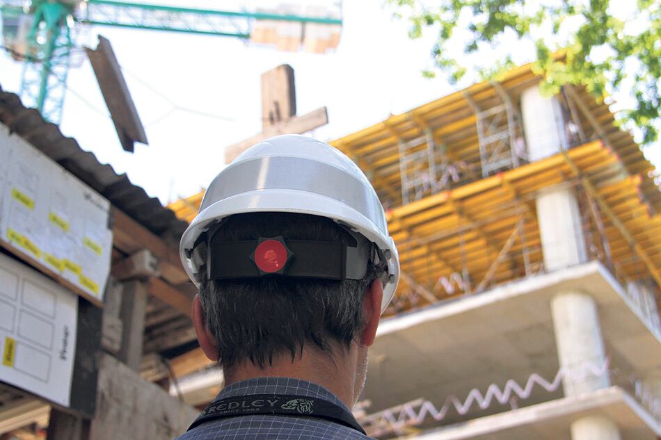 La construcción es el rubro que más empleos perdió en nueve meses de 2016, seguido por el sector minero, al que el Gobierno le sacó las retenciones.