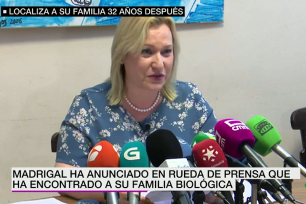 "He encontrado a mi familia biológica", contó Madrigal en una rueda de prensa en Madrid.