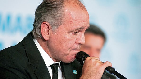 Alejandro Sabella, ayer en la Univeridad Nacional de La Plata.