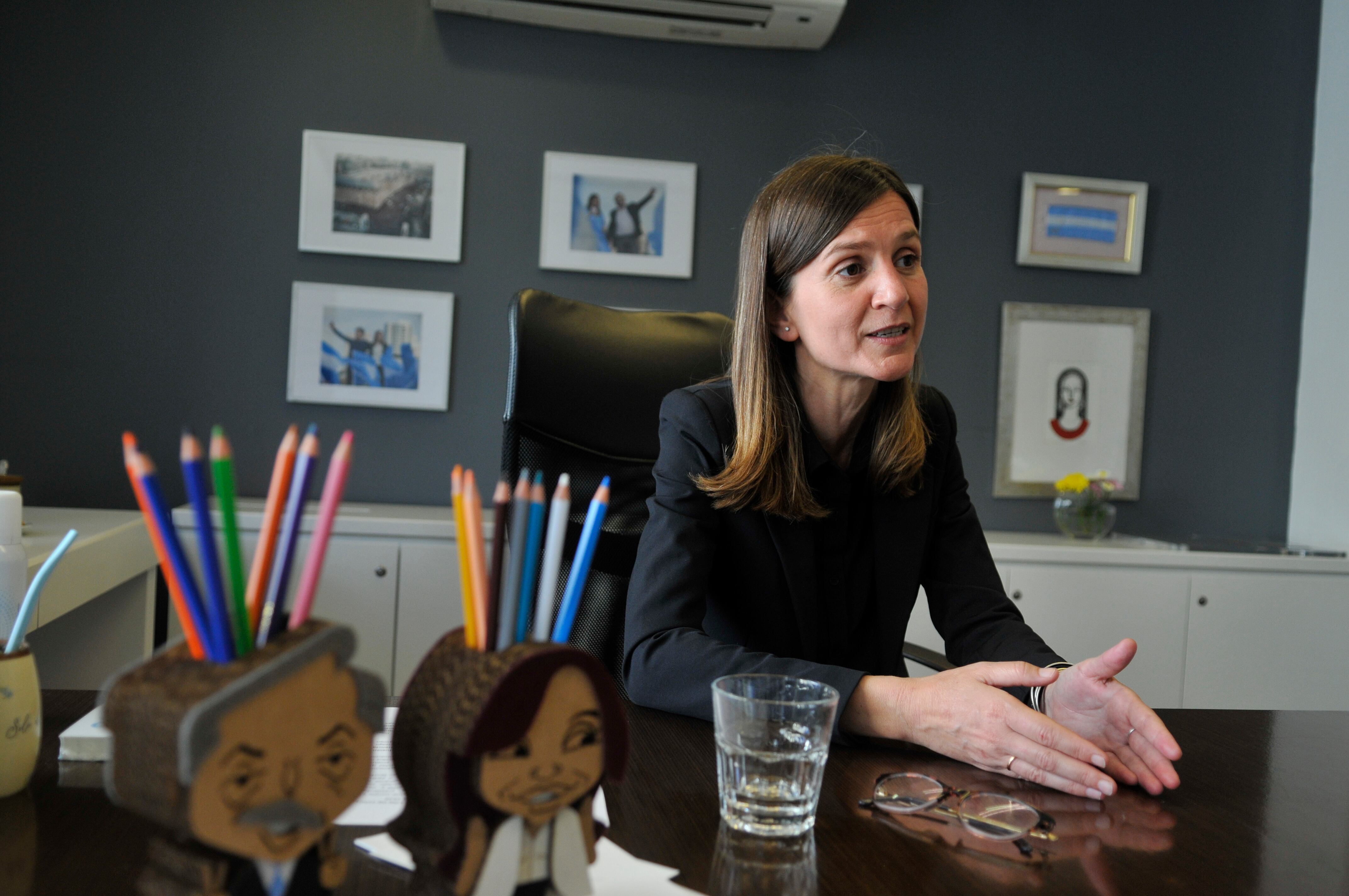 Fernanda Raverta, titular de la Anses, dice que la nueva fórmula tiene el objetivo de mejorar los ingresos de los jubilados y jubiladas.