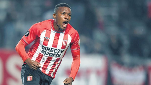 Otero festeja el primero del Pincha.