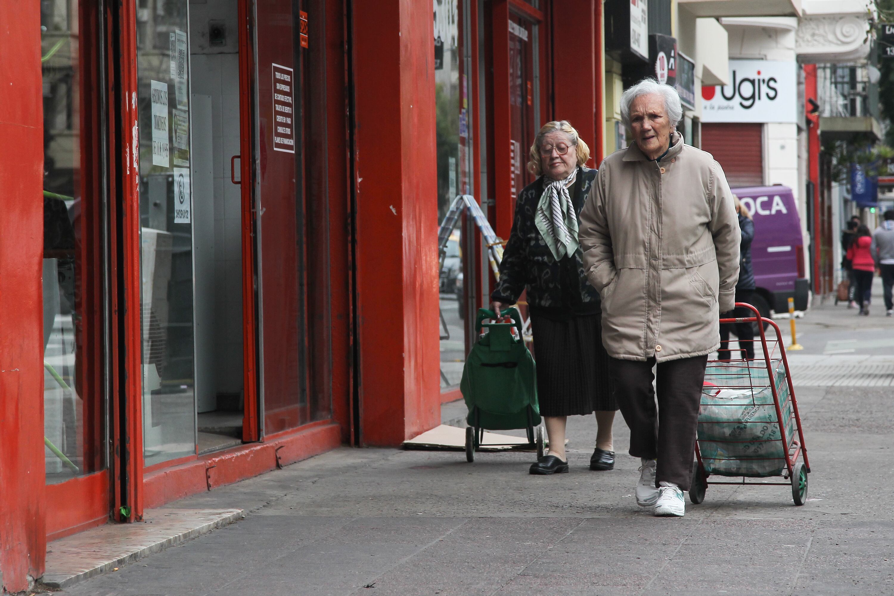 Desde diciembre, los haberes subieron solo 27,2.