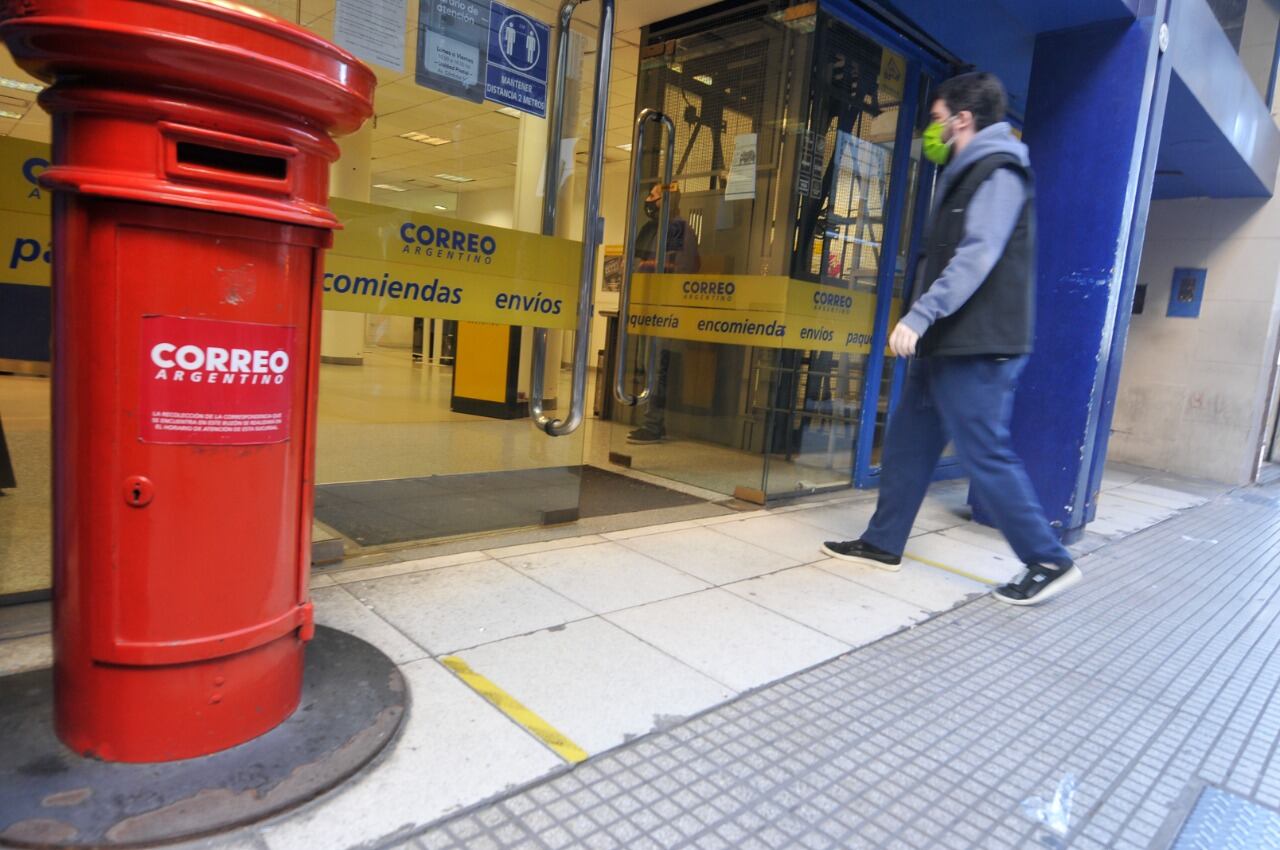 Los Macri buscan jueces amigos para no pagar la millonaria deuda del Correo Argentino.