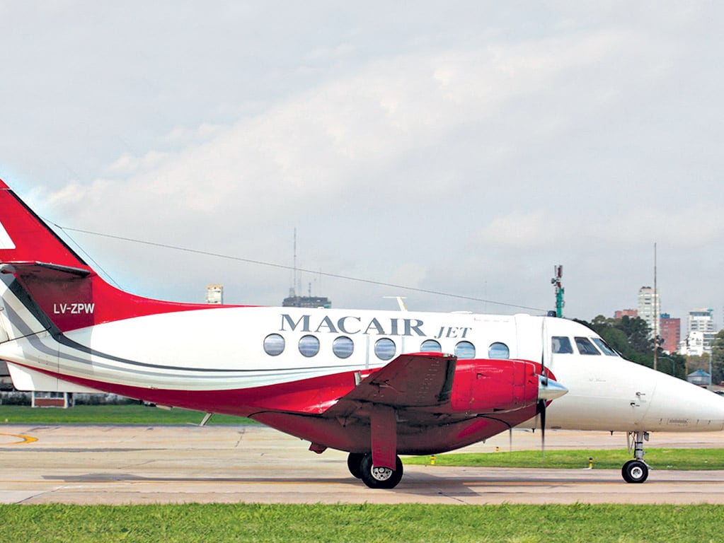 La empresa MacAir fue comprada por Avian en octubre, días antes de la presentación de la propuesta.
