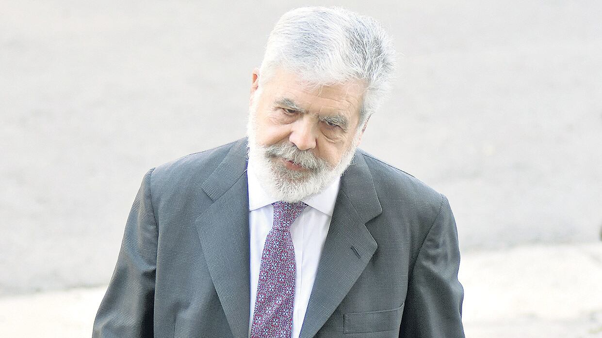 El ex diputado Julio De Vido cumplió ayer 100 días de prisión en el penal de Marcos Paz.