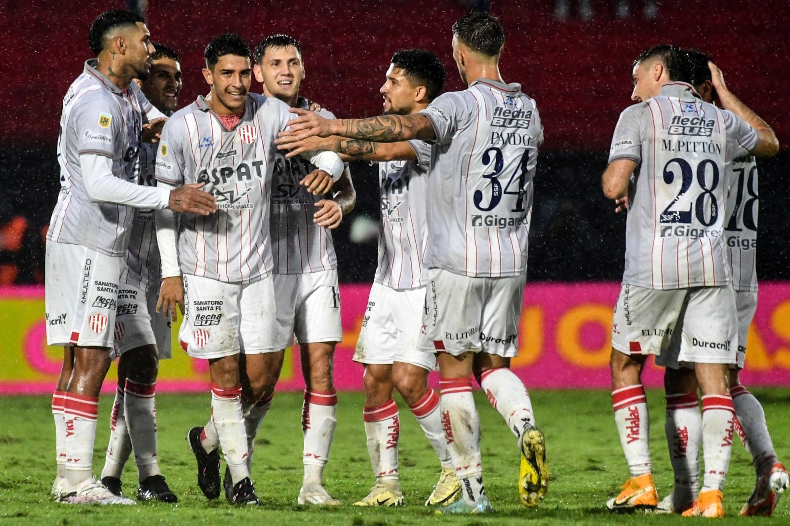 Unión se llevó tres puntos importantes de Victoria.