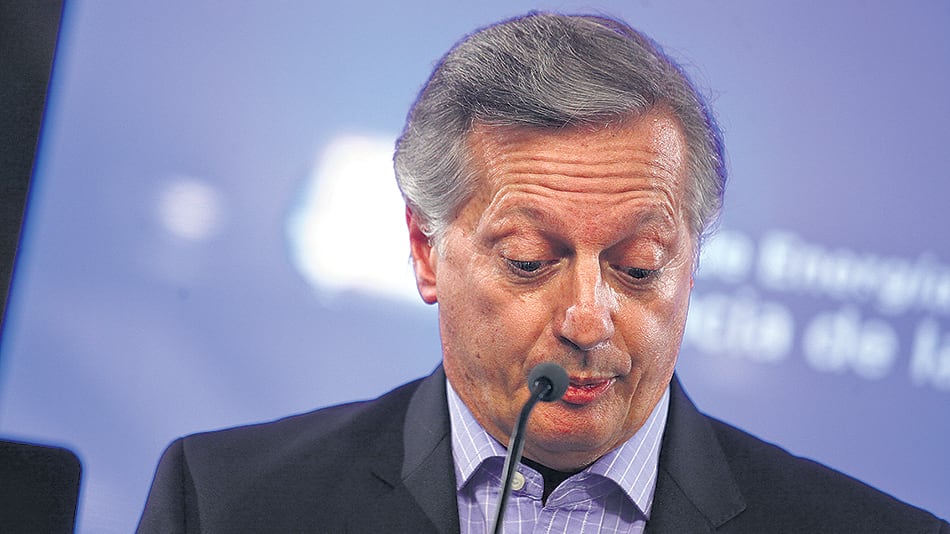Juan José Aranguren, ministro de Energía, dispuso aumentos semestrales de gas hasta 2019.