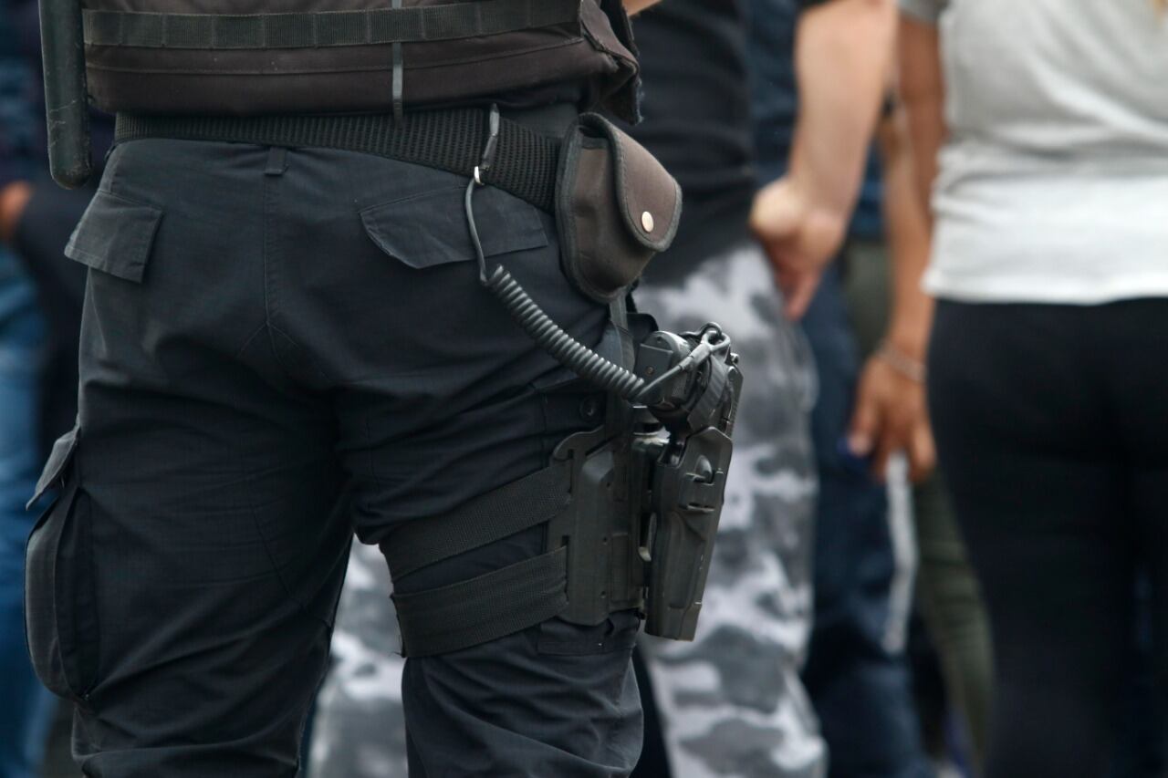 Restringirán la portación de armas al personal de fuerzas de seguridad nacionales denunciado por violencia de género.