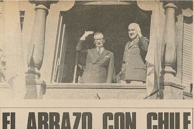 Allende en el encuentro con Lanusse en Salta, en 1971.