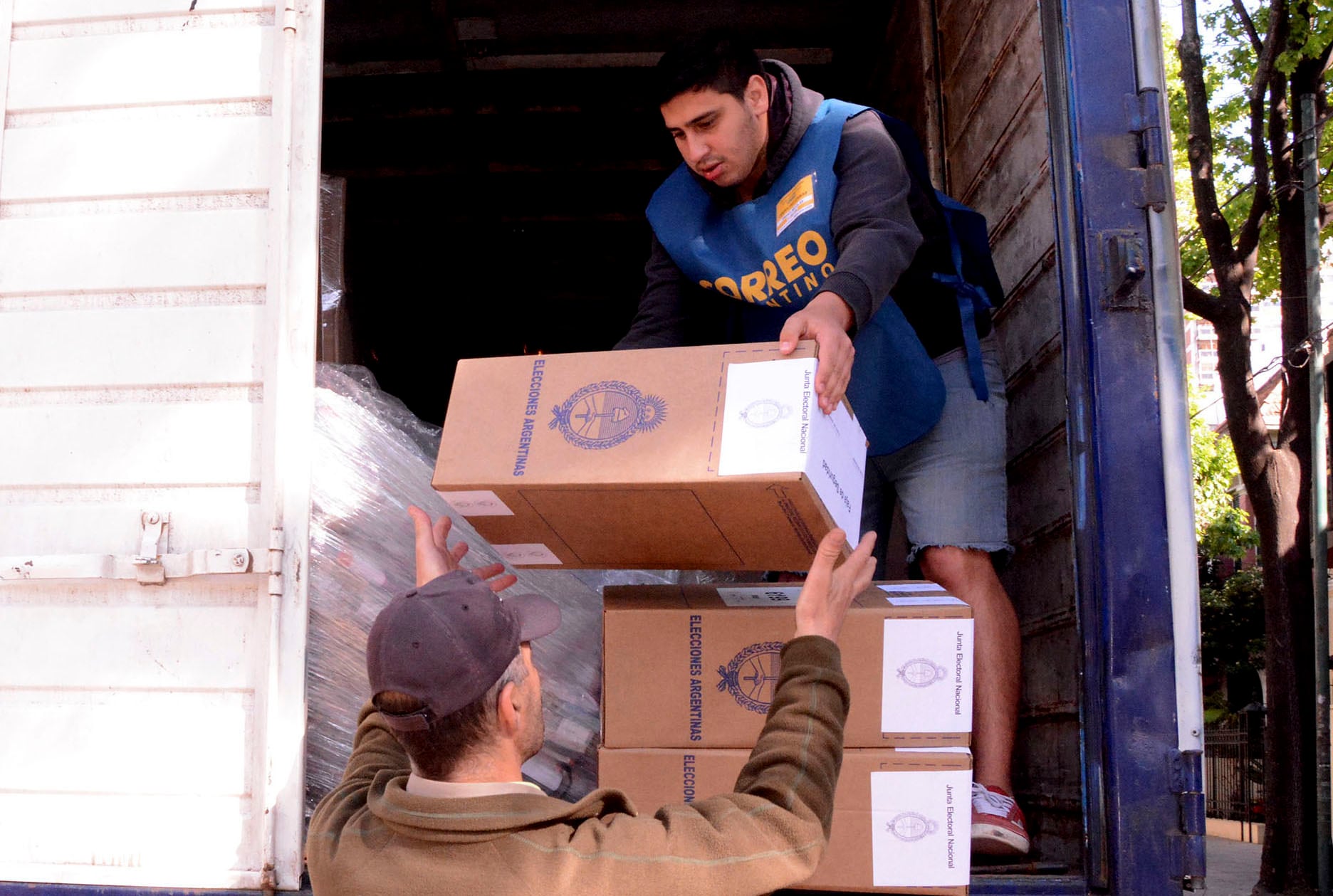 El 27 de octubre son las elecciones generales.