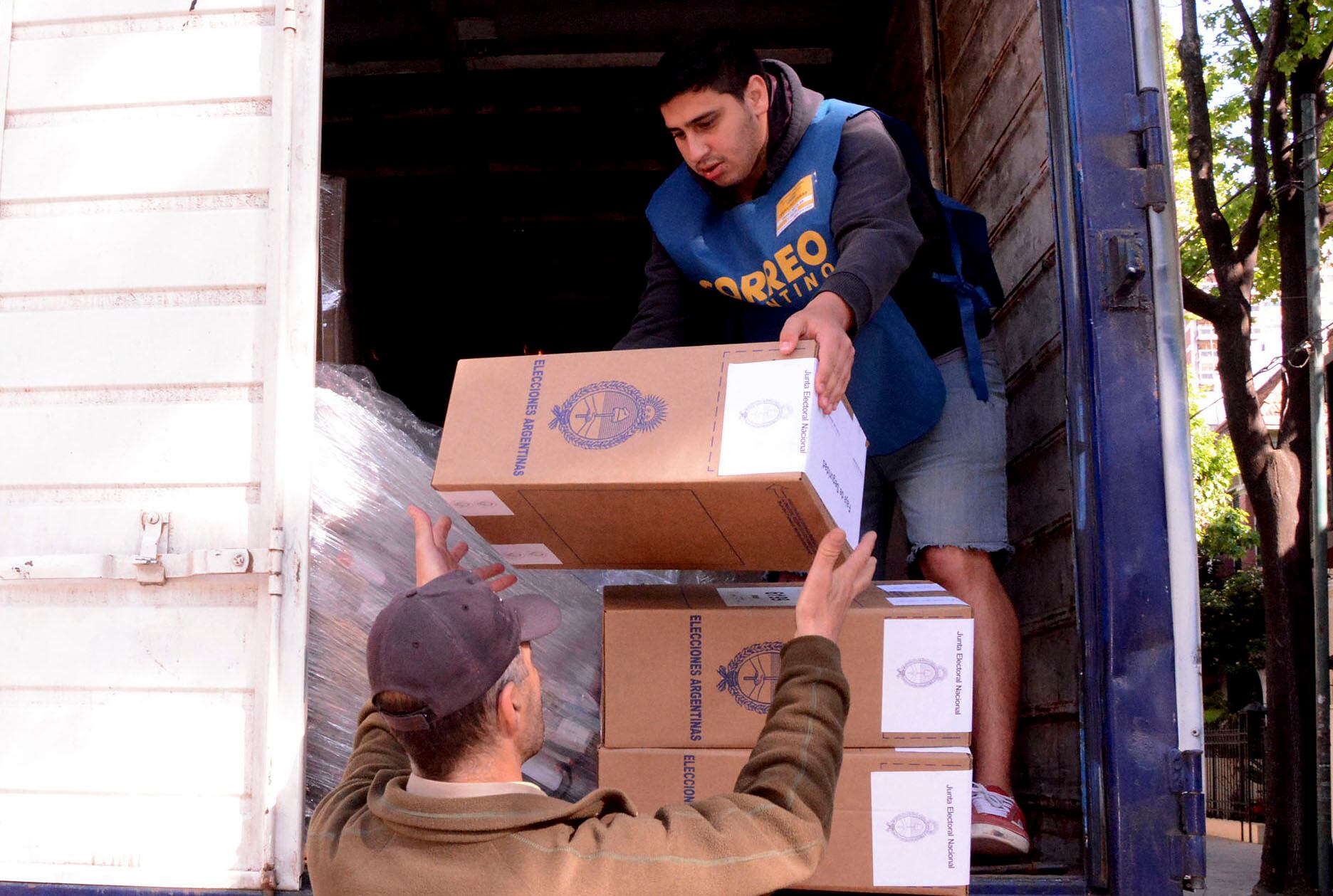 El 27 de octubre son las elecciones generales.