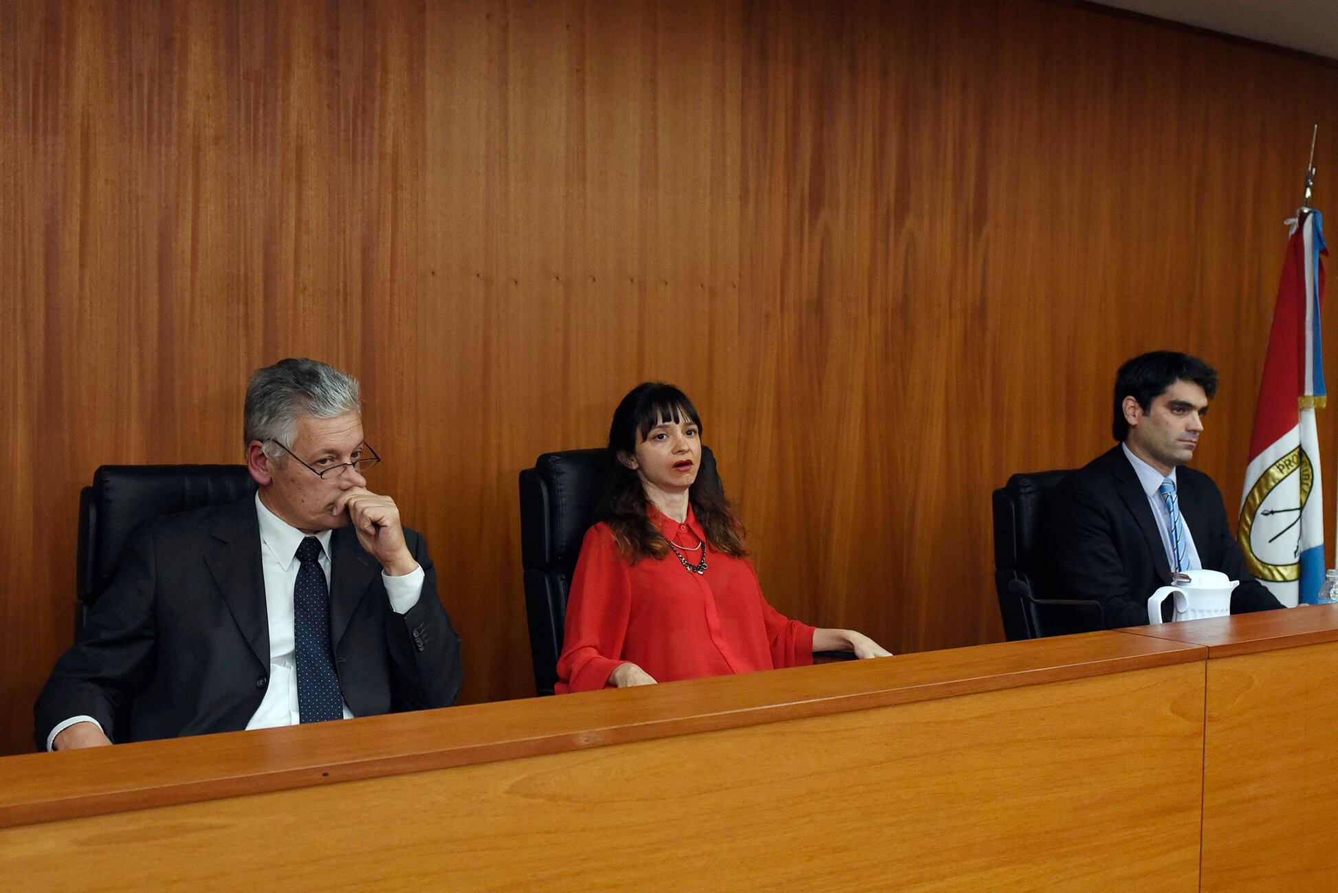 Los jueces Eleonora Verón, Juan Carlos Curto y Mariano Aliau recibieron fuertes críticas.