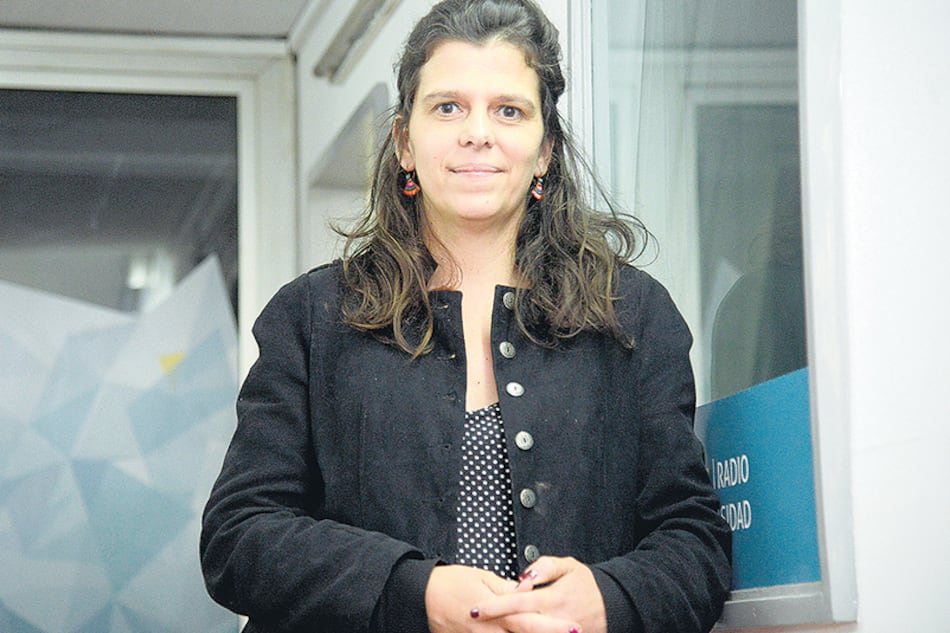 Sabrina y su hermano mellizo son hijos de los militantes montoneros Raquel Negro y Tulio Valenzuela.