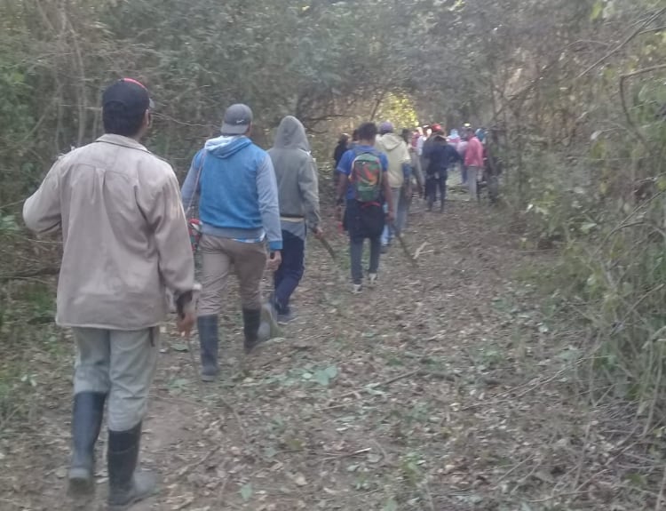 El equipo prevé abrir el camino en cuatro días como máximo