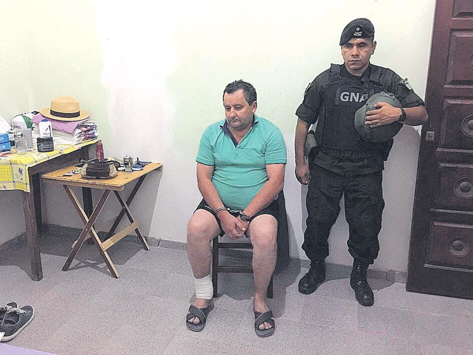 Natividad “Roger” Terán fue detenido en su casa.