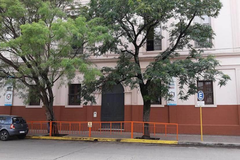 El Colegio Esclavas del Sagrado Corazón de Jesús, en Córdoba, una de las instituciones con alumnos infectados.
