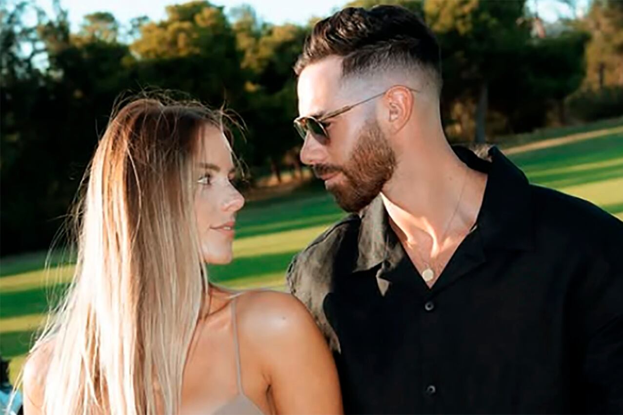 Luca Vildoza y su mujer Milica Tasic, jugadora de voley serbia