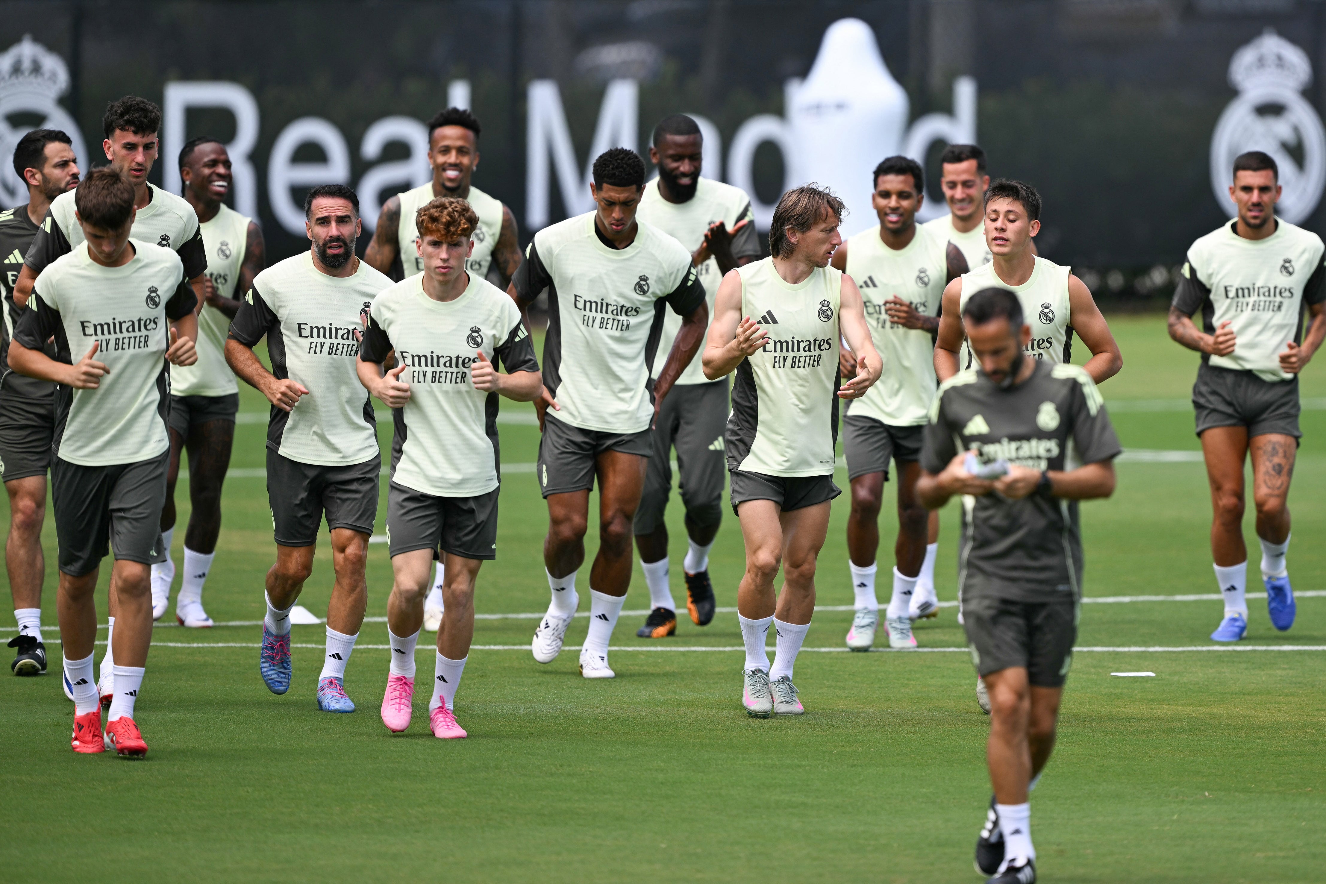 Entrenamiento merengue de cara al debut