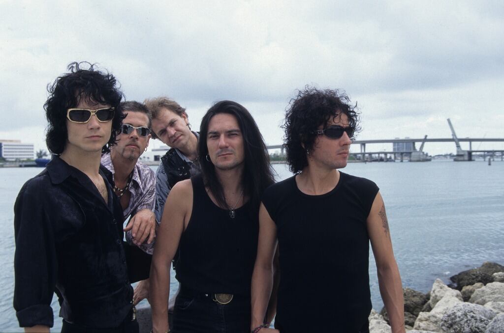 Héroes del Silencio salió de España para conquistar el mundo.