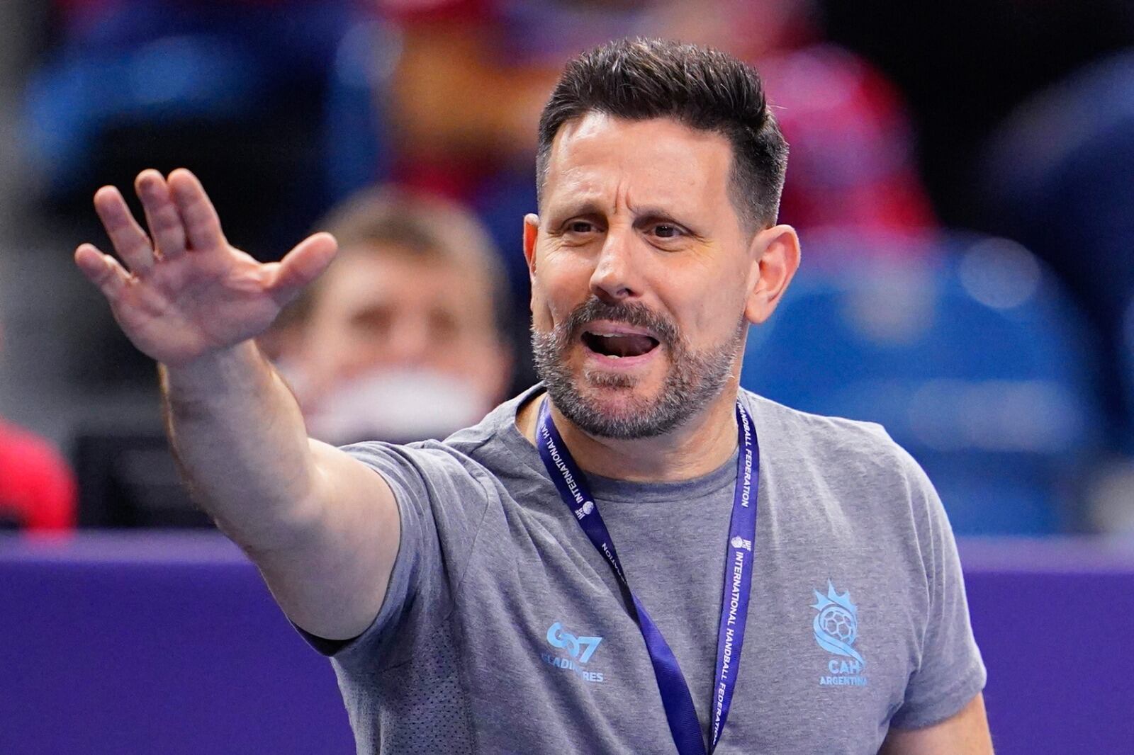 Guillermo Milano, DT de Los Gladiadores.