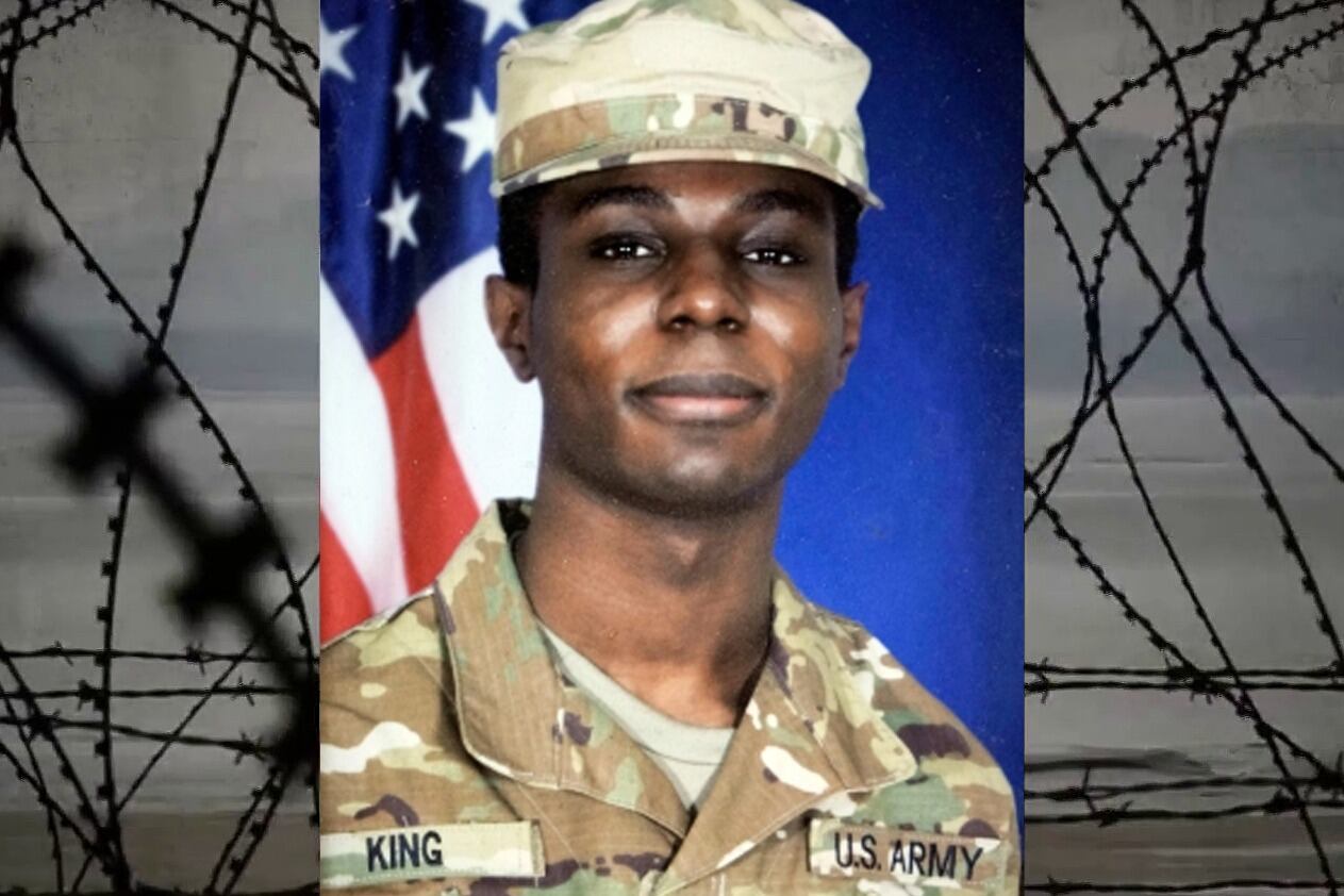 Travis King cruzó la frontera coreana y vivió para contarlo.