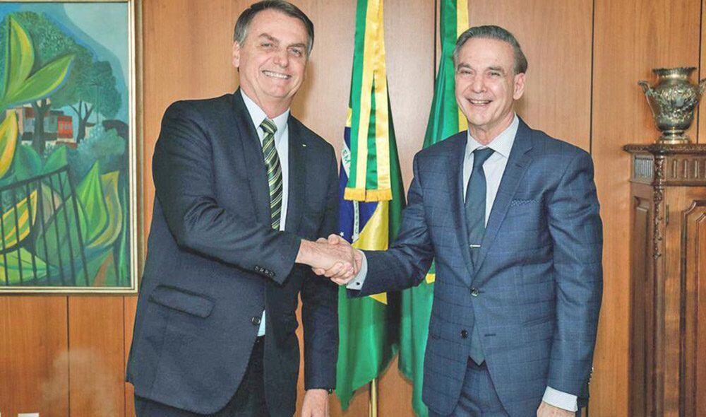 Pichetto y Bolsonaro juntos durante un encuentro en septiembre de 2019.