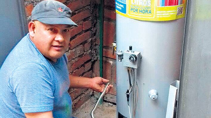 La vivienda de El Carmen ya tiene luz, gas, agua y ventanas.