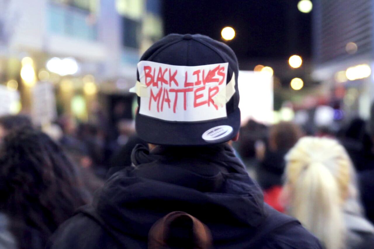 "Generation Revolution", producción inglesa de Cassie Quarless y Usayd Younis.