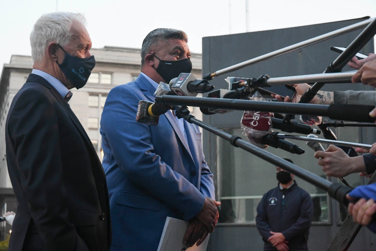 Blanco dialogó con la prensa en la puerta de la Casa Rosada.