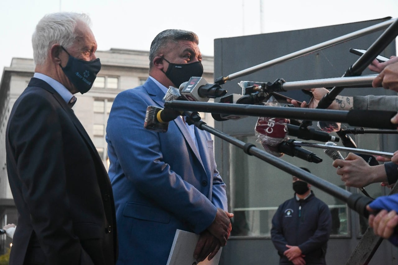 Blanco dialogó con la prensa en la puerta de la Casa Rosada.