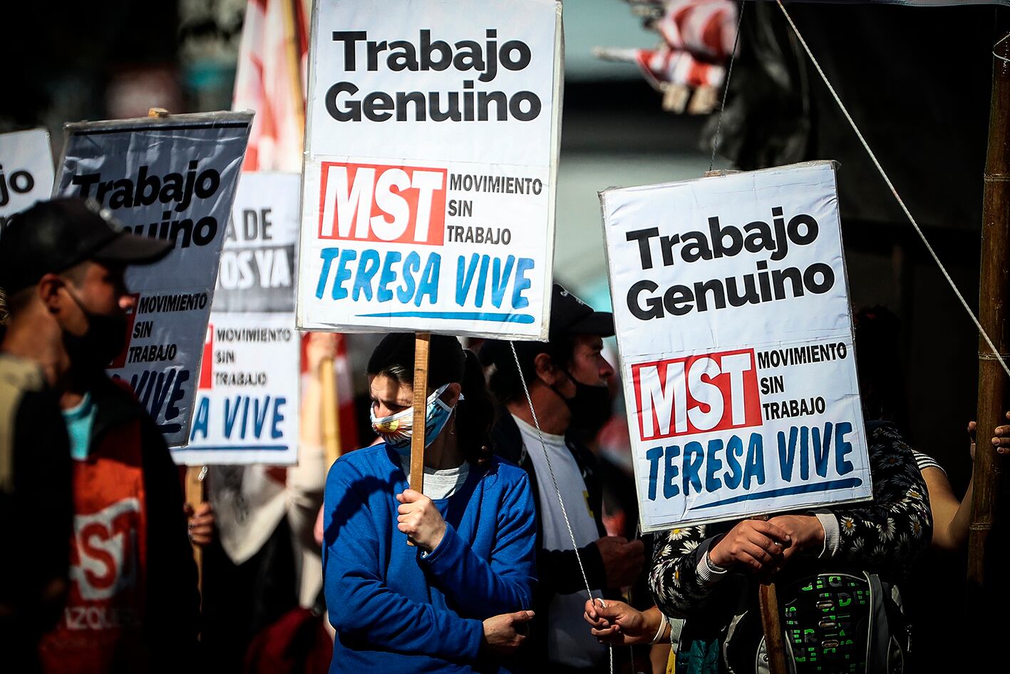 Hay un debate sobre cómo transformar los planes sociales en trabajo genuino.