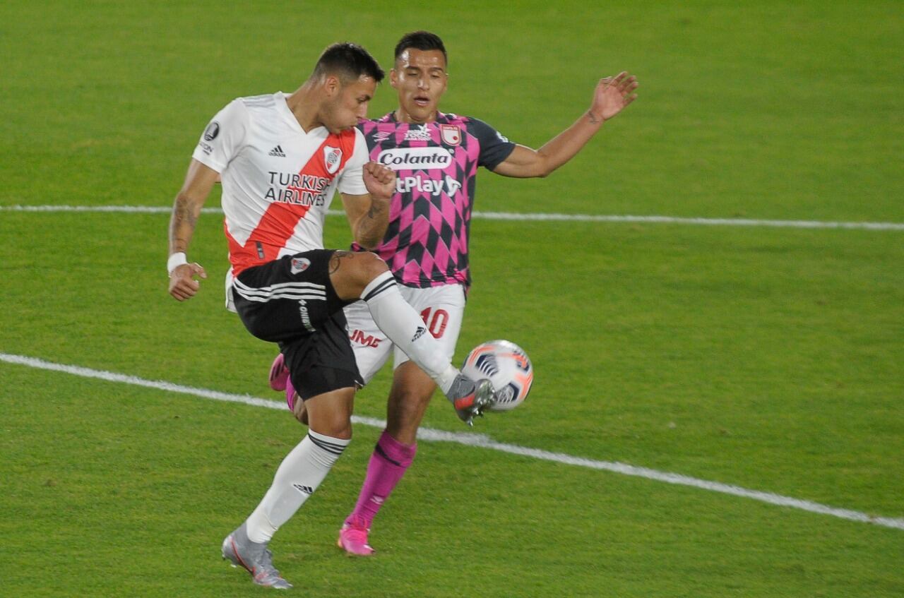 River ganó un partido heroico ante Independiente Santa Fe de Colombia