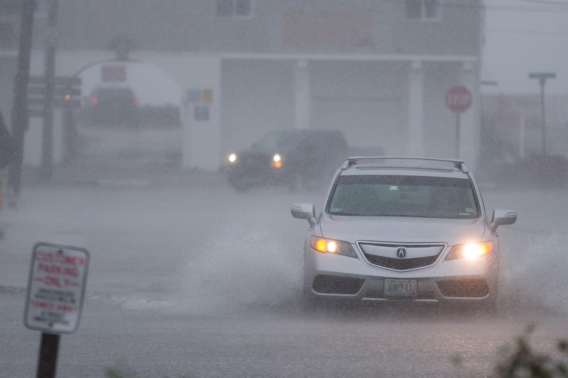 En la noche del sábado ya se registraban las primeras lluvias en Nueva Inglaterra, Estados Unidos.